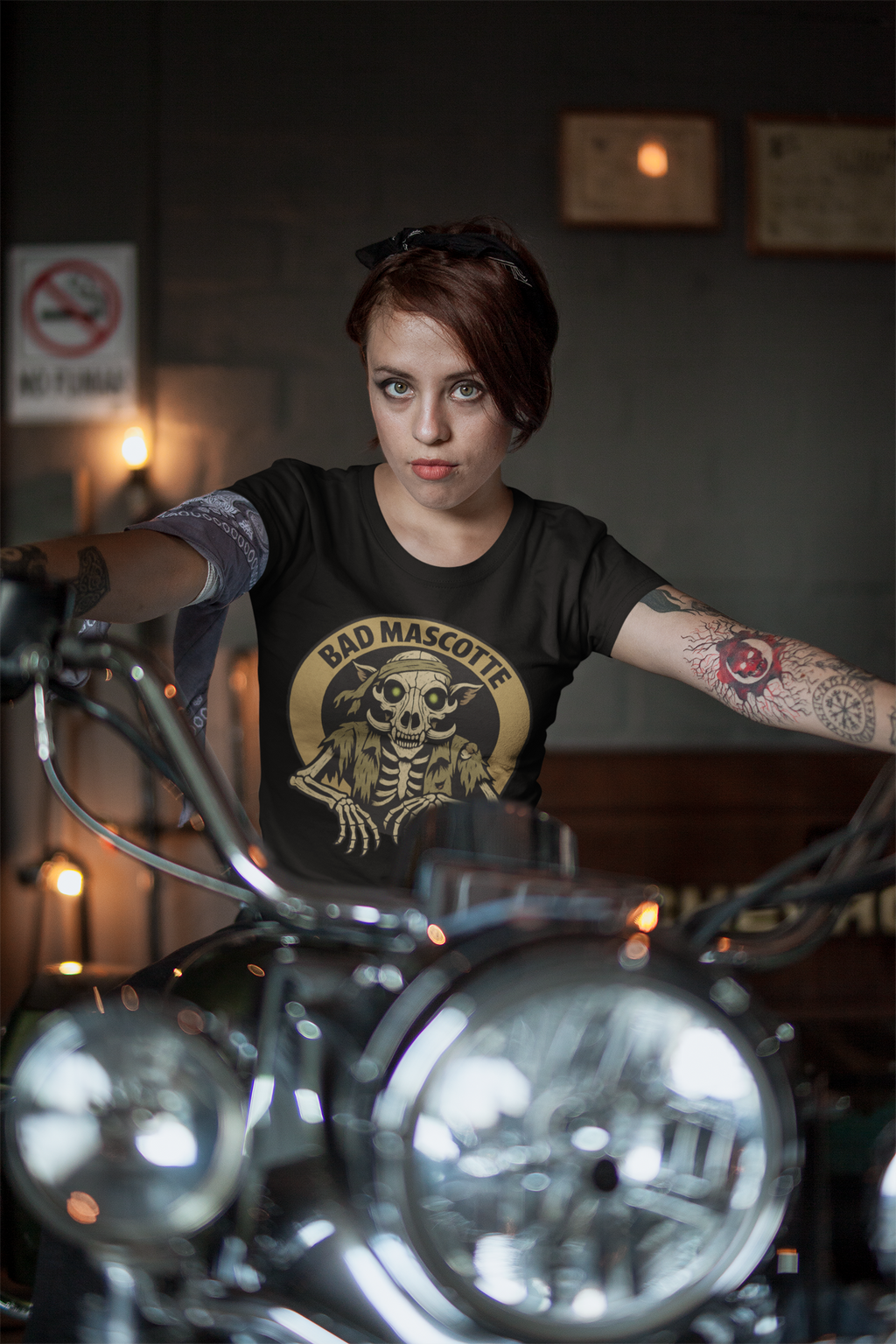 T-shirt officiel Bad Mascotte - Skeleton