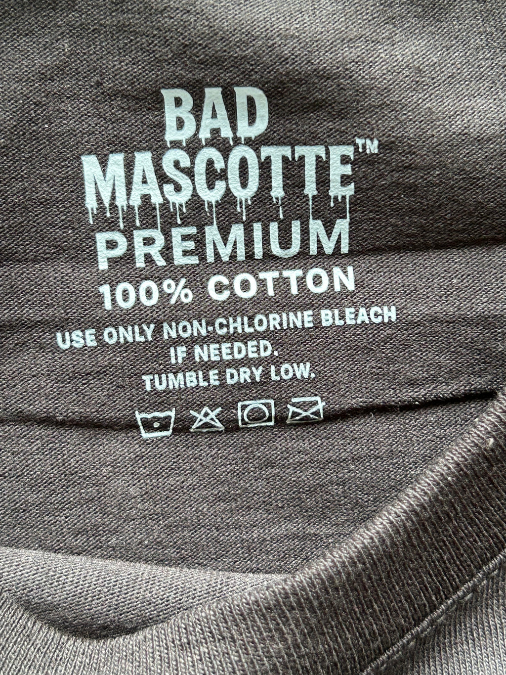 🐗 T-shirt officiel Bad Mascotte – édition exclusive
