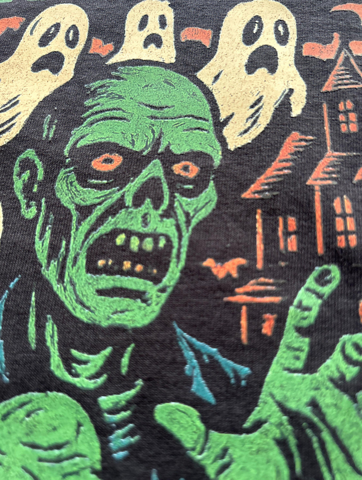 tshirt Tales of Halloween exclusif série 1. modèle Zombie.